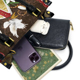 Catholight The Bishop's Grace Ledertasche