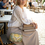 Personalisierte Leder-Umhängetasche „Gnade des Heiligen Geistes“ von Catholic Light