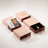 Katholische Halskette mit Herz Jesu und Kreuzschutz in Gold Vermeil 