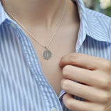 Katholische St.-Benedikt-Halskette aus oxidiertem Sterlingsilber 