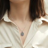 Katholische St.-Benedikt-Halskette aus oxidiertem Sterlingsilber 