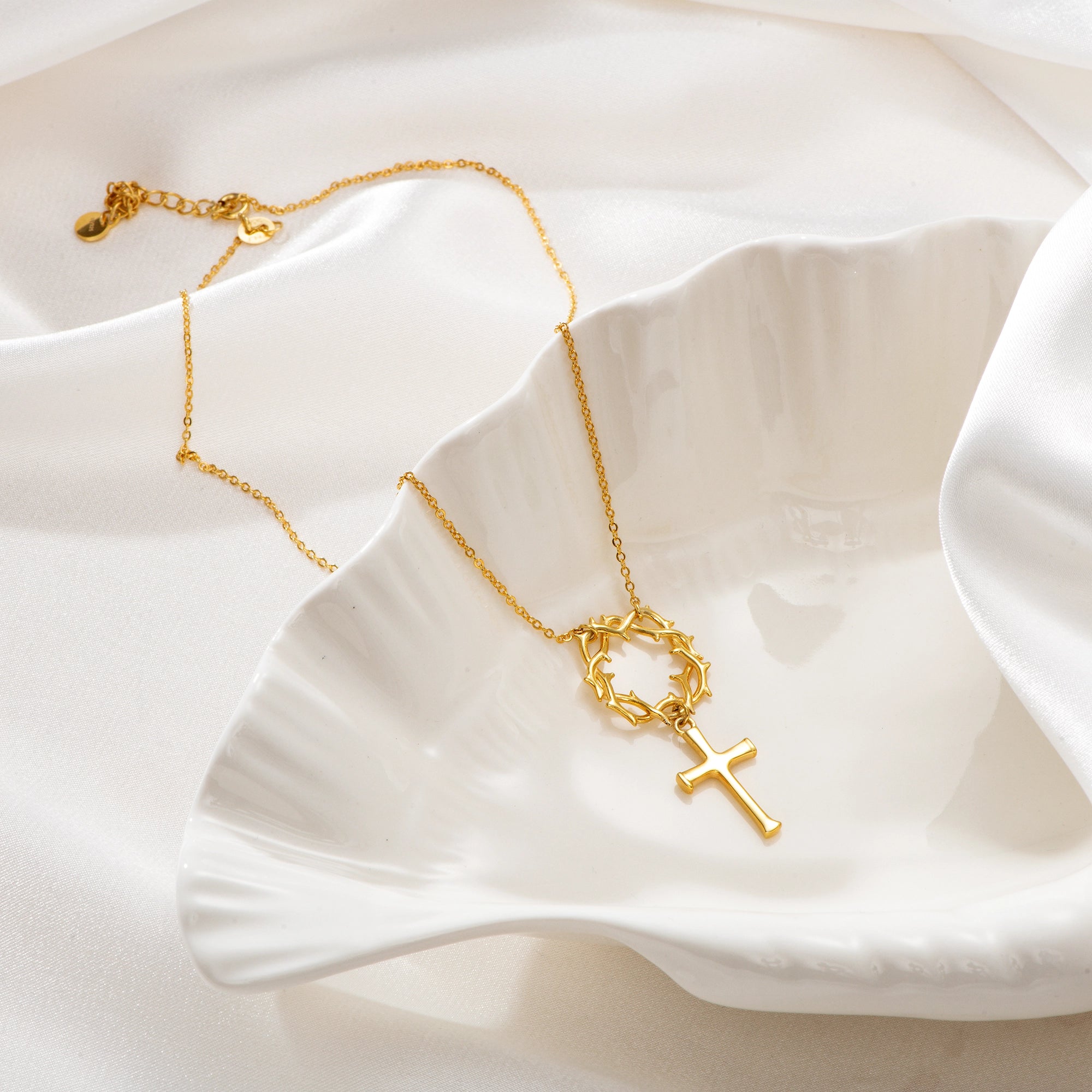 Catholight Dornenkronen-Kreuzkette aus 14-karätigem Gold-Vermeil/Sterlingsilber 