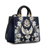 Catholight Andachts-Ledertasche „Der Heilige Geist und die Lilie“