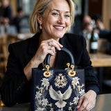 Catholight Andachts-Ledertasche „Der Heilige Geist und die Lilie“