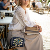 Catholight Crown Of Grace Leder-Umhängetasche