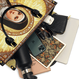 Catholight Ledertasche „Die kleine Blume der Gnade“