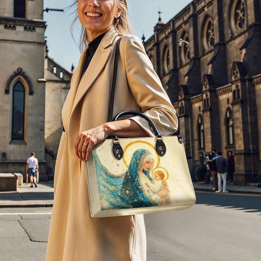 Catholight Ledertasche „Göttliche Mutterumarmung“